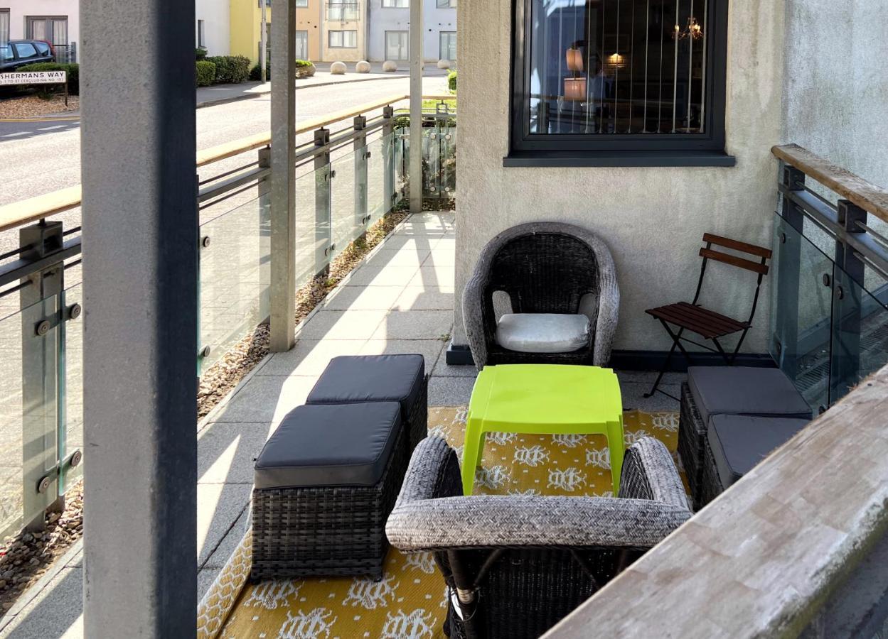 Апартаменты Retro Seaside Apt With Patio Суонси Экстерьер фото